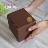 誕生日プレゼント 花 名入れ ガラスドーム 【誕生石カラーのクリスタルガラス付き】 女性 置物 フラワー 彼女 妻 友達 母 娘 卓上 飾り物 癒し 誕生石 10月 11月 トルマリン トパーズ フラワーアレンジメント 記念日 結婚記念日 10代 20代 造花 誕生月 テディベア ぬいぐるみ インテリア おしゃれ 可愛い フラワーグラスギフトtete 80223