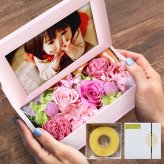 プレゼント ギフト 花 プリザーブドフラワー ハロウィン 七五三 いい夫婦の日 誕生日 スイーツ KAREN 感動写真立て ★ シェ・タニの絶品ハートバームクーヘン付 スイーツ 敬老の日/フラワー/誕生日/送別/出産祝い/御祝い/フォトフレーム/出産祝い/お返し/お礼/記念日/結婚祝い/プレゼント/ギフト妻/彼女 還暦 古希 喜寿 傘寿 米寿 卒寿 白寿