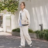 outdoor products ジョジョの奇妙な冒険 イギーモチーフキャンバスショルダー ショルダー 斜め掛け レディース メンズ ギフト プレゼント ブラック jo05 ODJO11