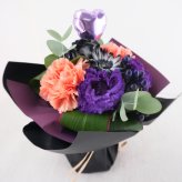 【ハロウィンのラッピングのまま飾れる花束02】スタンディングブーケ 　即日発送　レビューを書いて送料無料　生花 花束 誕生日に 色を選んで 花はおまかせ花束（ブーケ）ラッピングのまま飾れる ラウンドタイプ 生花 花束 ブーケ プレゼント 父の日 誕生日 結婚祝い 記念日 お見舞 送別 新築祝い 母の日 敬老の日 ウエディング テーブル装花 御祝 出産 ホワイトデー お供え お中元 お歳暮