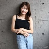 ステンレス トリニティバングル 3連 レディース アクセサリー 三色カラー シルバー ゴールド ローズゴールド 細身 クロス 交差 重ね付け風 上品 華やか 大人 きれいめ 手元コーデ 女性用 腕輪 ジュエリー デイリー おしゃれ