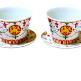 九谷焼  九谷焼色絵十趣杯  ＋九谷焼　縁起豆皿　(瓔珞文)ペア【湯呑　茶器　酒器　煎茶　カップ　小鉢】【御結婚御祝・内祝・新築御祝・還暦御祝・御礼・寿・ギフト包装可能】