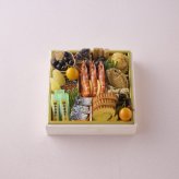 家庭画報 オリジナル 二段おせち 約2～3人前 37品目 御節料理 お正月 おせち 和洋 冷凍 縁起物 正月料理【沖縄県・離島 配送不可】
