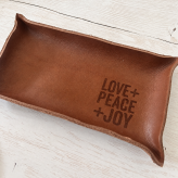 LOVE+PEACE+JOY 本革メガネ置きレザートレイ｜贈る革小物