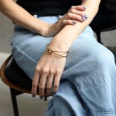 ステンレス 結び目バングル 2カラー レディース ブレスレット ノットデザイン ダブルライン オープンバングル 腕輪 ゴールドカラー シルバーカラー 大人 上品 きれいめ カジュアル 女性 アクセサリー 手元コーデ ファッション