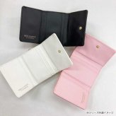ハローキティ 口金財布 がま口 財布 レディース 二つ折り財布 コンパクト キルティング ラインストーン サンリオ キャラクター ブラック 黒 おしゃれ 大人可愛い 小銭入れ 札入れ ギフト プレゼント サンリオ正規ライセンス品