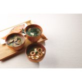 アマノフーズ フリーズドライ 減塩おみそ汁ギフト 24食 [26-2875-056] 300G 味噌汁 みそ汁 汁物 インスタント 即席 詰め合わせ ギフト 贈り物 内祝い お返し お祝い 出産 結婚 快気 仏事 ご挨拶 手土産 敬老の日