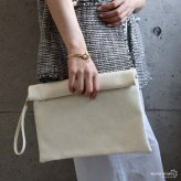ステンレス マンテルブレスレット 変形デザイン 2カラー レディース チェーンブレスレット オーバルチェーン 曲線 バー 留め具 大ぶり 太め 個性的 存在感 モード カジュアル きれいめ 腕輪 シルバーカラー ゴールドカラー