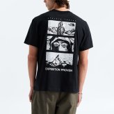 ザノースフェイス：UNISEX 60TH ANNIVERSARY 2 RELAXED SHORT-SLEEVE Tシャツ (ブラック)[Tシャツ/ アパレル/ メンズインナー/人気ブランド/おすすめギフト/誕生日プレゼント/メンズファッション]