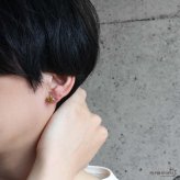 シルバー925 イエローストーンピアス スクエア カラーストーン 爪留め スタッドピアス メンズ レディース ユニセックス アクセサリー 耳飾り 黄色 存在感 個性的 クール パンク ロック カジュアル 個性派 片耳用 1点