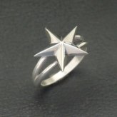 スターリング 指輪 シルバー925 【刻印無料】スター 星 リング シルバーアクセサリー メンズ レディース ユニセックス スターリングシルバー 誕生日 クリスマス プレゼント 贈り物 ギフト 母の日 ハンドメイド 箱入り ジュエリーボックス Grand Galleria グランドガレリア