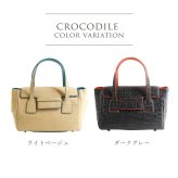 クロコダイル 2WAY ミニ ハンドバッグ レディース マット 加工 センター取り 本革 ミニバッグ バイカラー 内装 ラムレザー ミニトート 鰐革 ワニ 安心 保証書 付き ギフト プレゼント 4FA (06001550r)