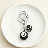 ビリヤード 8ボール キーホルダー サイコロ バッグチャーム アクセサリー カラビナ付き ミニチュア おしゃれ かわいい 鍵 エアポッズケース 飾り 卒業祝い プレゼント ギフト