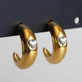 ステンレス ミニハート フープピアス 18KGP 両耳用 2点セット レディース ゴールド C型 太め 小さめ ハートモチーフ バイカラー ワイドフープピアス チャンキーピアス 大人可愛い 上品 韓国ファッション 女性用 アクセサリー
