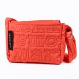 マリメッコ marimekko ショルダーバッグ Joy ジョイ クロスボディ S 2026冬新作 ブランドロゴ レディース レッド 96114 096114 300 北欧雑貨 北欧デザイン 送別会 誕生日 お中元 結婚祝い 結婚式 高級 父の日 母の日 ホワイトデー