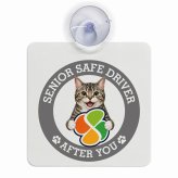 カーサイン 高齢者マーク SENIOR SAFE DRIVER アメリカンワイヤーヘア 車内用 吸盤タイプ 収れん火災防止タイプ 肉球 日本製 車 ステッカー