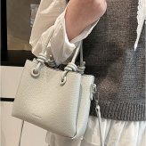 ショルダーバッグ ハンドバッグ 2WAY 通販 ハンドバック ショルダーバック ショルダー 肩掛け 斜めかけ ななめかけ トートバッグ トートバック 手提げ トート 通勤 お出掛け 小さめ コンパクト きれいめ レザー調 高級感 レディース かわいい おしゃれ