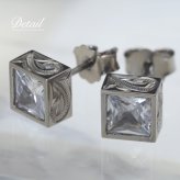 金属アレルギー ピアス ハワイアンジュエリー 純チタン 一粒 ホワイト ブラックジルコニア 片耳購入可能 スタッドピアス スクエア キャッチ シンプル 20G(ゲージ) BY THE TIEA バイザシー ギフト【品番：TIE104】