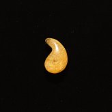 天然石 勾玉ゴールドルチル 約1.7g 黄金色に輝く 仕事運 成功 お守り GHM49 スエードコードor交換用ゴム付＆巾着付 財運 石 京海堂