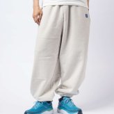 アーダーエラー ADERERROR SIG BL TAG SWEATPANTS 01 シグ ブルー タグ スウェットパンツ BO42FYSP0201 ユニセックス ボトムス