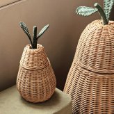 ferm LIVING ファームリビング Pear Braided Storage 洋ナシのカゴ Sサイズ おしゃれディスプレイ 北欧 雑貨 インテリア バスケット ラタン カゴ 飾り 収納 玄関 リビング プレゼント ギフト おすすめ