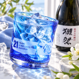敬老の日 退職 名入れ ギフト SXX 酒セット 日本酒 獺祭 純米大吟醸45 180ml & 気泡入り琉球調ロックグラス コサージュ付 ギフトBOX入り / プレゼント ギフト 退職 記念 誕生日 還暦 古希 喜寿 傘寿 米寿 緑寿 早寿 長寿 祝い