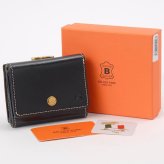ベリーズヨーク　BELLIES YORK　三つ折り財布　ガマ口ポケット　BYTM1943BK　ブラック　黒色　ベジタブルタンニン　イタリアンレザー　牛革　”エイジングを楽しむ革小物”