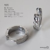 ステンレス フープピアス 槌目ピアス 不規則 凸凹 シンプルピアス ゴールド シルバー プチプラ メタル 小さめ セカンド キラキラ 両耳2点 レディース 女性 金属アレルギー対応 イヤリング