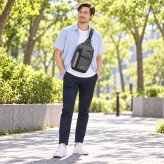 MOUSTASCHE ムスタッシュ ボディバッグ 斜め掛け メンズ 普段使い 使いやすい