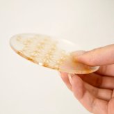 【toumei 箔 コースター「い」 木箱入り 4枚セット】トウメイ コースターセット 【ラッピング・熨斗対応可／桐箱でお届け】【結婚のお祝いに】おしゃれ 誕生日 両親 父 母 夫婦 祖父母 結婚記念日 父の日 母の日 敬老の日 特別 友達 カップル パートナー お揃い 家族 結婚祝い 新築祝い 和モダン 国内生産 内祝い 上品 優美 上司 先輩 後輩 新生活