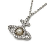 ヴィヴィアンウエストウッド Vivienne Westwood ネックレス ペンダント 630203AR-02P132-SM OLYMPIA PEARL PENDANT アクセサリー レディース プラチナム 海外正規品