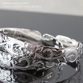 ハワイアンジュエリー バングル ハワイアンジュエリー ブレスレット 幅12mm 刻印 無料 サイズが選べる オープンバングル カットアウト スクロール シルバー925 太め メンズ レディース 誕生日 プレゼント ハロウィン 【品番：B5003-12】