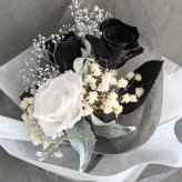 プリザーブドフラワー／黒と白薔薇のシックな3輪花束