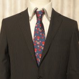 【富士桜工房】吹寄せ【冬】～椿・山茶花・梅～(紺)・富士桜工房・日本製シルクジャカードの和風ネクタイ