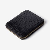 コムデギャルソン COMME DES GARCONS EMBOSSED LOGOTYPE エンボス ロゴタイプ Bifold Wallet 二つ折り財布 SA2100EL ユニセックス 財布