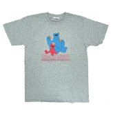 セサミストリート エルモ×クッキーモンスター ユニセックスTシャツ(S) フロッキーカラー グレー アパレル