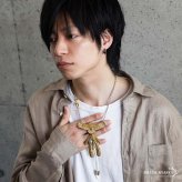 ステンレス ゴールド 特大イーグルネックレス フェザーネックレス インディアンジュエリー ペンダントネックレス メンズネックレス 18KGP 太角 あずきチェーン 細身 羽根 精巧 立体的 かっこいい 男性 金属アレルギー対応