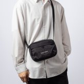 カルバンクライン Calvin Klein BOLD CAMERA BAG ロゴ ナイロン カメラバッグ LV04D3117G ショルダーバッグ メンズ バッグ