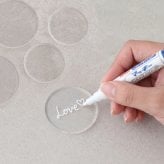 【結婚証明書】アクリル ウェディング ドロップス Wavy Kunette | 結婚式 バブル ウェルカムスペース ウェルカムボード 人前式 寄せ書き 芳名帳 おしゃれ ガラス かわいい ゲスト参加型 披露宴 名入れ 日付 シンプル メッセージ 30 40 50 60 70 100 115 受付演出  ナチュラル