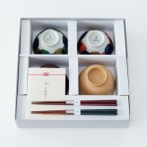 【公式】周 あまね 夫婦膳 ギフトセット ギフトラッピング込み 母の日 ギフト 日本製 波佐見焼 食器セット 夫婦茶碗 汁椀 夫婦箸 すべり止め加工 天然木 食洗機対応 電子レンジ対応 CDF etendue CDFエタンデュ ビスク