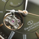 オリエントスター 腕時計 ブランド クラシック セミスケルトン 森の木漏れ日 自動巻き 機械式 メンズ RK-AT0202E フォレストグリーン ブラウン