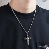 ステンレス クロスネックレス ダブル喜平 メンズ 十字架 ペンダント シルバーカラー オープンワーク 立体 ねじれ モチーフ ロングトップ 男性用 アクセサリー 首飾り カジュアル ストリート ロック 存在感 ユニセックス