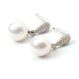 パール ピアス 通販 揺れるピアス イヤリング 耳飾り アクセサリー シンプル 大人っぽい 上品 きれいめ おしゃれ かわいい 結婚式 二次会 入学式 卒業式 入園式 卒園式 フォーマル 冠婚葬祭 贈り物 女性 レディースアクセサリー レディースジュエリー