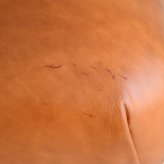 オットマン スツール クラシック レザー アンティーク インテリア おしゃれ かわいい ボタン締め 総革張 本革 革 玄関 椅子 高級 輸入家具 CAMEL イス チェア 天然木 保温 新生活