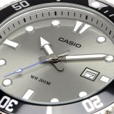 CASIO 腕時計 時計 ウォッチ カシオ スタンダード アナログ スポーツ 20気圧防水 MDV-107D-8AV メンズ グレー メタルバンド 海外モデル [並行輸入品]