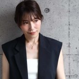 ステンレス クロスネックレス 細身 パヴェ 18KGP レディース 十字架 ペンダント ゴールドカラー ストーン 小ぶり 華奢 きれいめ 上品 シンプル おしゃれ 女性用 首飾り ジュエリー アクセサリー フェミニン デイリー