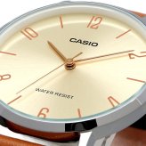 CASIO 腕時計 カシオ 時計 ウォッチ チープカシオ チプカシ シンプル レディース LTP-VT01L-5B [並行輸入品]