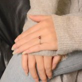 18金 リング レディース ガーネット ダイヤモンド 指輪 k18 ホワイトゴールド ピンキーリング 大粒 華奢 1月誕生石 記念日 誕生日 ギフト プレゼント