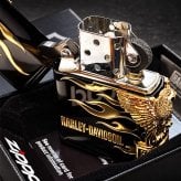 ZIPPO ハーレー ジッポライター ハーレーダビッドソン ブラック＆ゴールド かっこいい ファイヤー 3面ゴールドメタル イーグル 黒金 HARLEY-DAVIDSON 日本国内限定モデル ジッポー ギフト