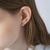 【無料ラッピング】  ヨンドシー 4℃ ピアス K10 ホワイトゴールド ピアス アクアマリン キュービックジルコニア レディース ブランド 正規品 新品 ギフト プレゼント 人気 おすすめ 誕生日 記念日 クリスマス 送料無料